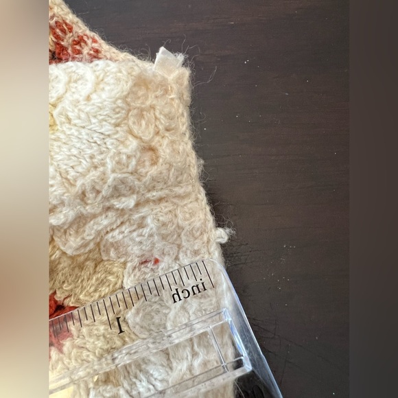 Rebellion Again Sunflower Crochet Top Cream Cropped Floral Womens Size L - Picture 2 of 16